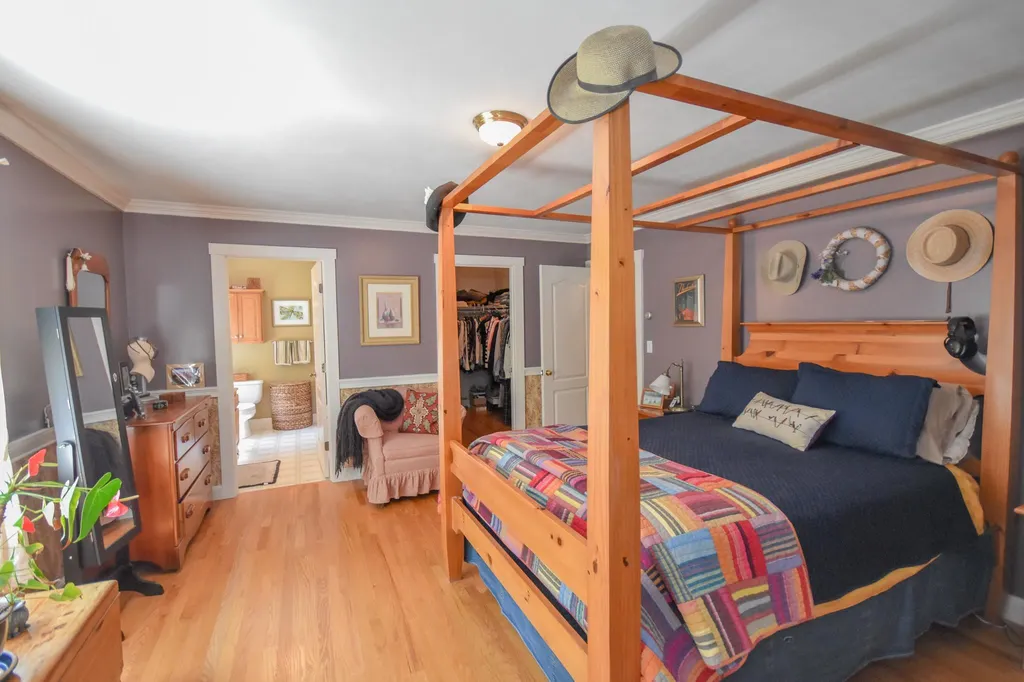 21 Hubbard Road Dover NH 03820