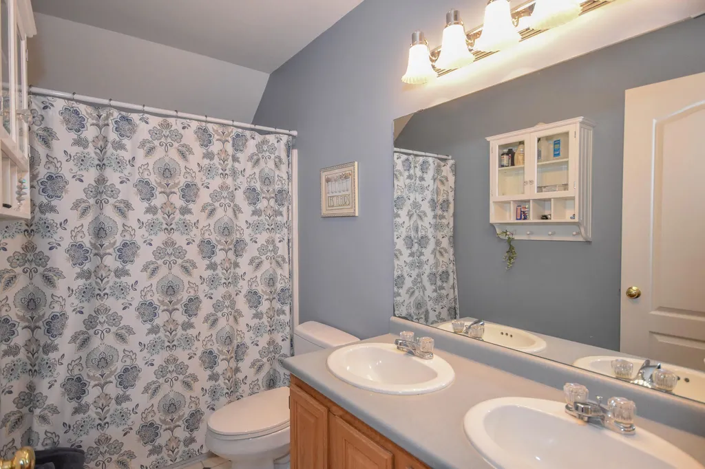 21 Hubbard Road Dover NH 03820