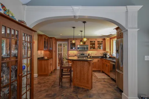 21 Hubbard Road Dover NH 03820
