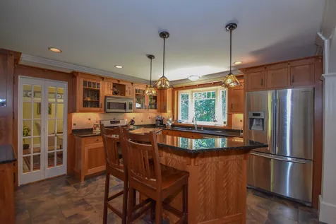 21 Hubbard Road Dover NH 03820