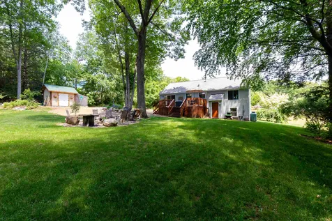 31 Hollow Oak Drive Sandown NH 03873