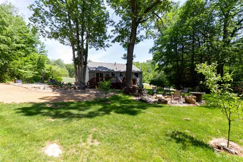 31 Hollow Oak Drive Sandown NH 03873