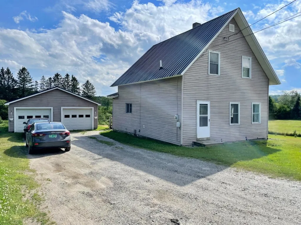 38 Schoolhouse Road Brownington VT 05860