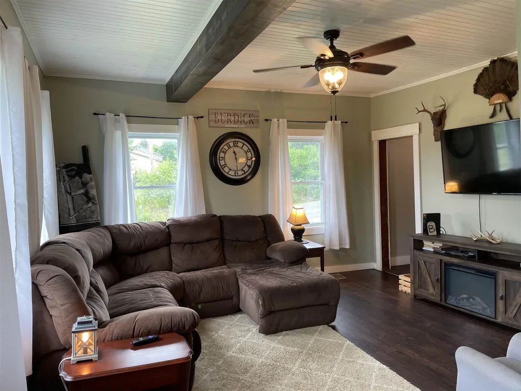 38 Schoolhouse Road Brownington VT 05860