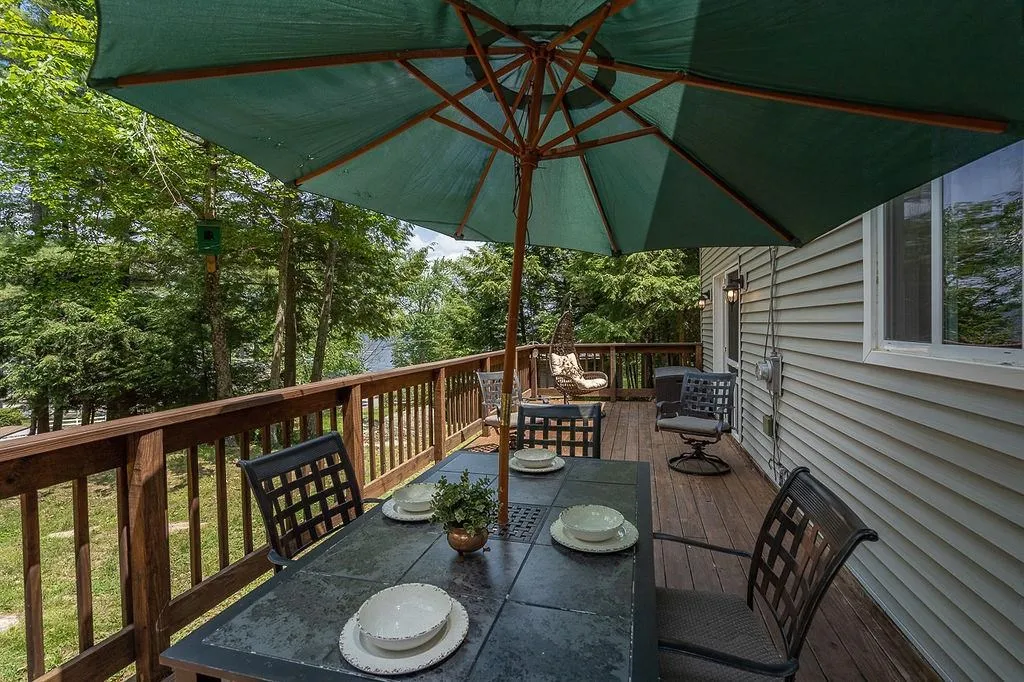 22 Mcclarren Drive Northwood NH 03261