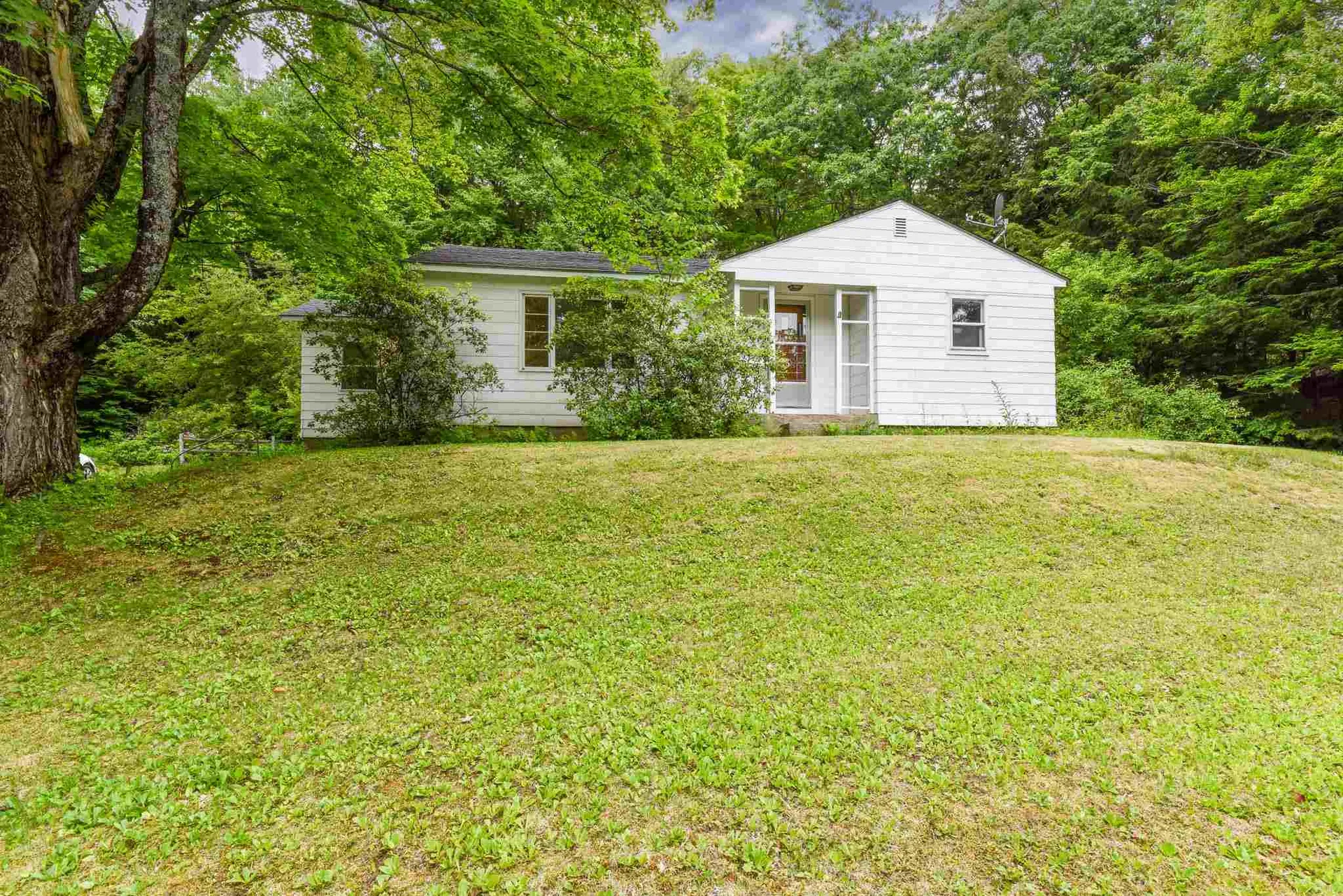 84 Squantum Road Jaffrey NH 03452
