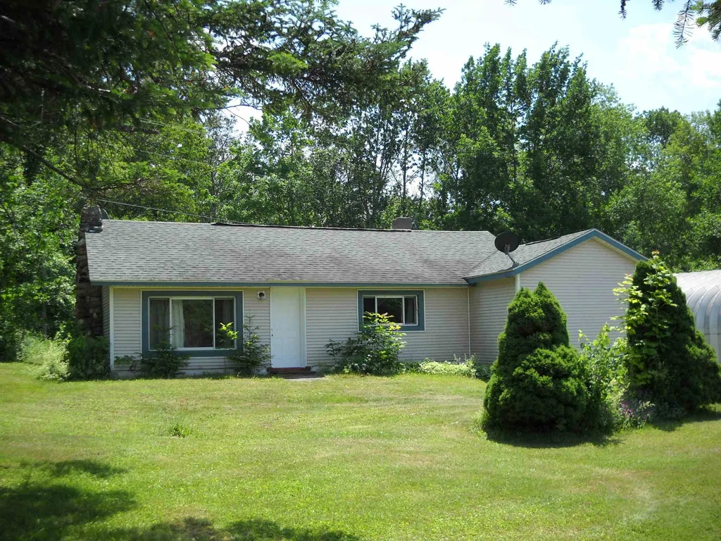 1149 Nh Route 25a Orford NH 03777