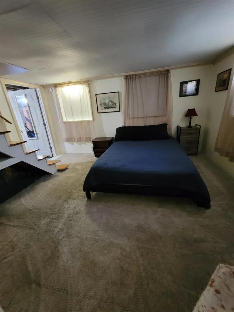 27 Cross Road Chester VT 05143