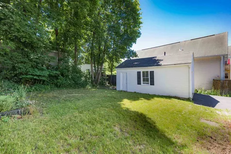 3 Mount Vernon Street Dover NH 03820