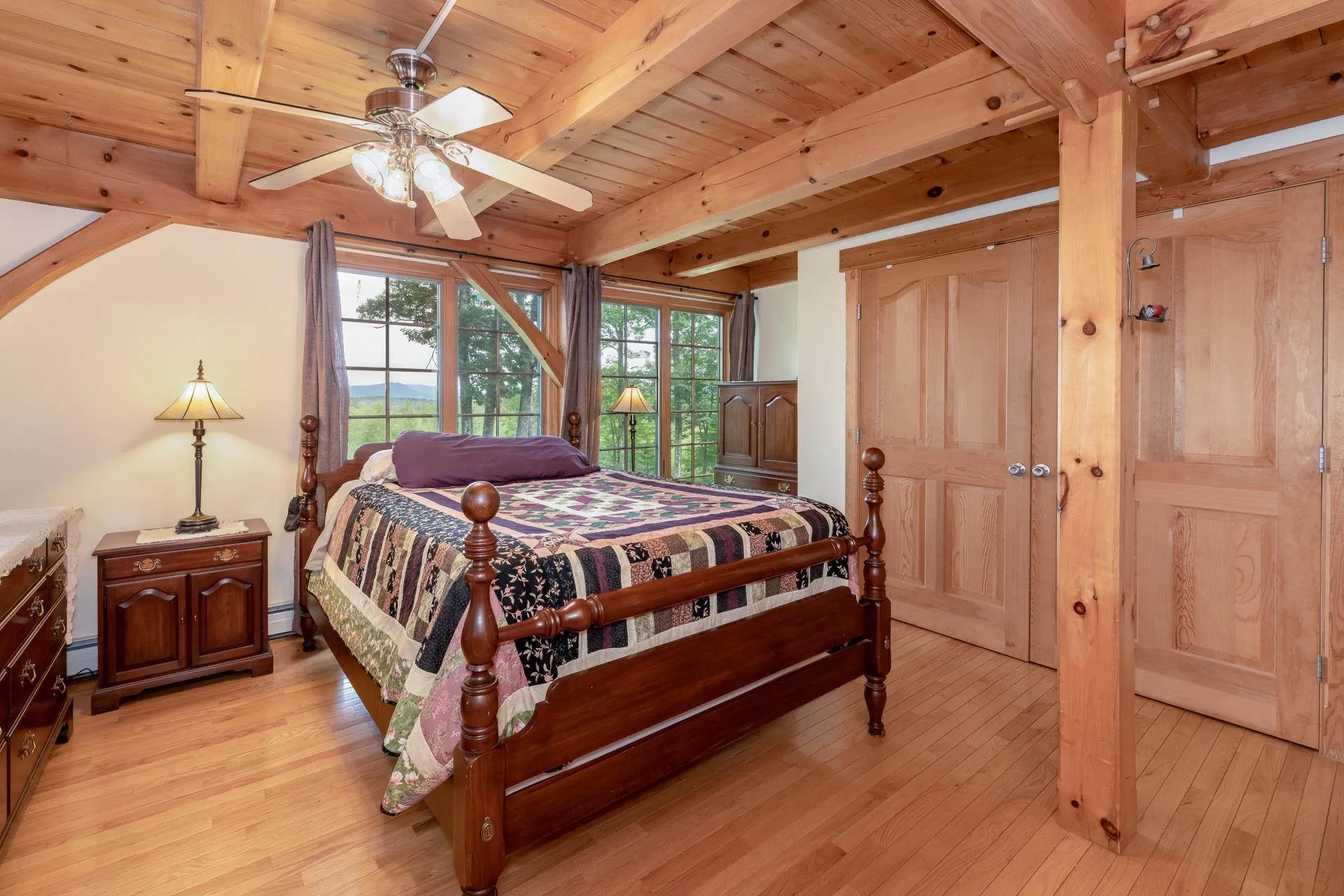 447 Coxboro Road Holderness NH 03245