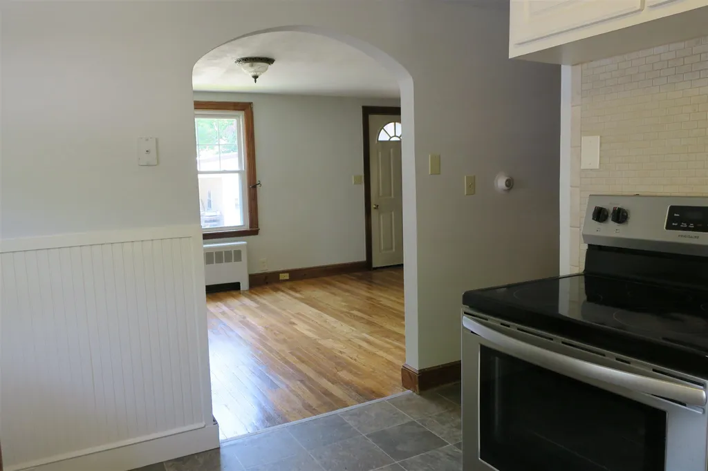 34 Hall Place Exeter NH 03833