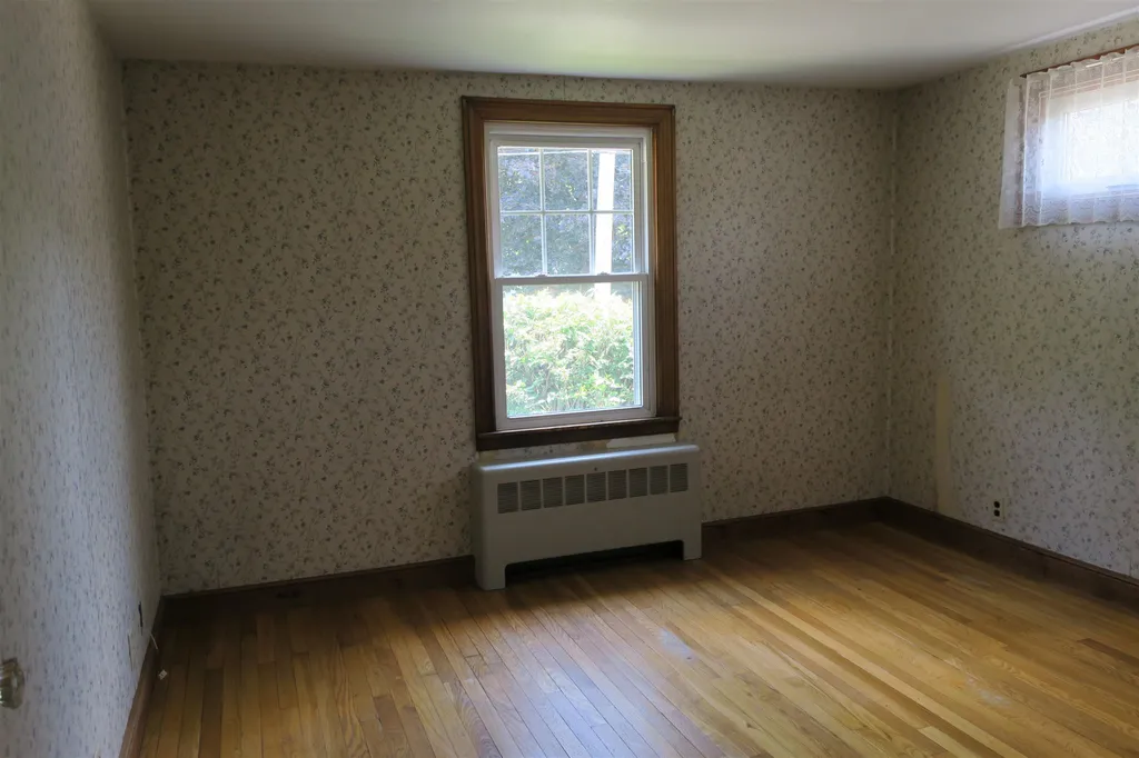 34 Hall Place Exeter NH 03833