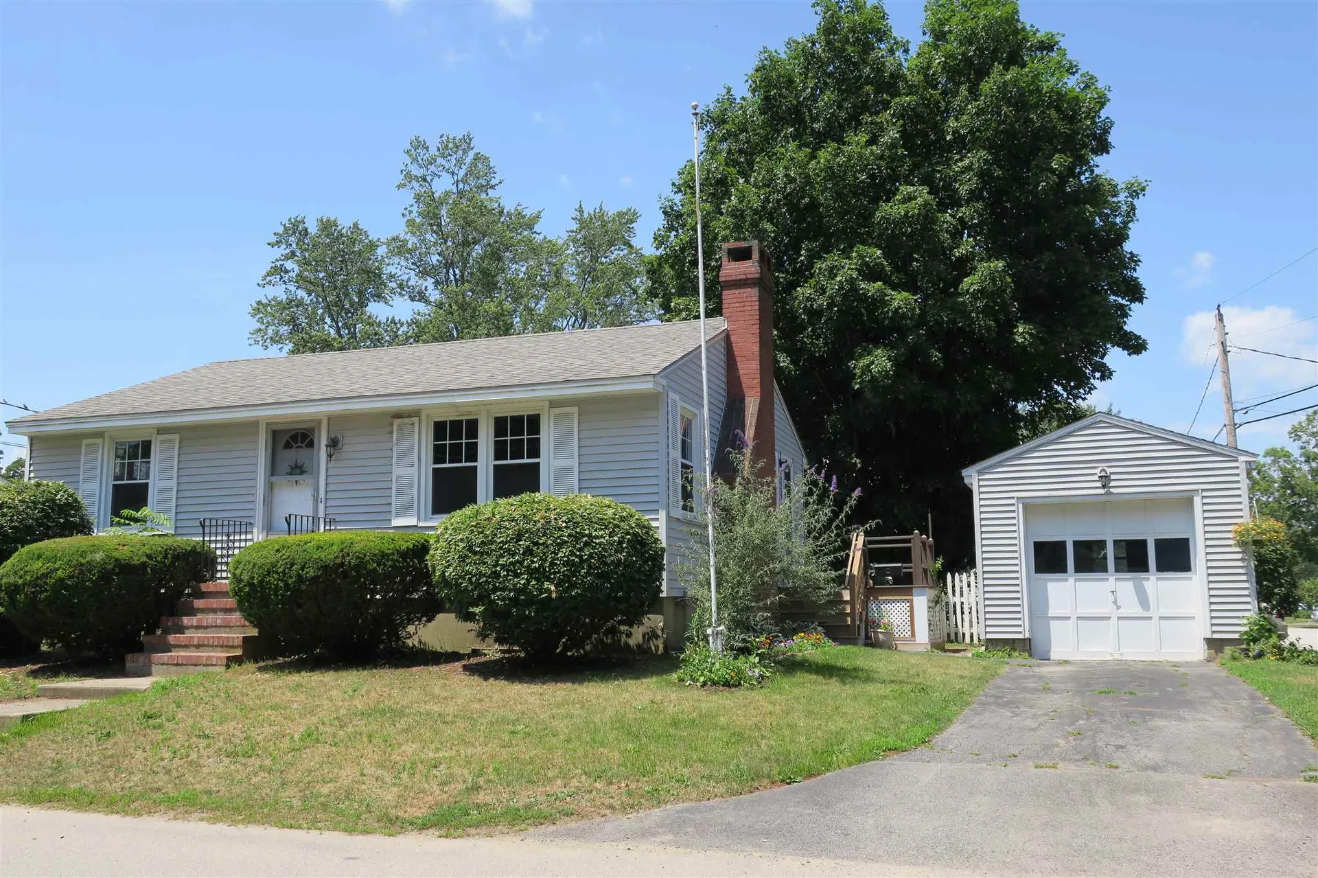 34 Hall Place Exeter NH 03833