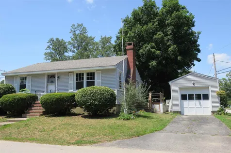 34 Hall Place Exeter NH 03833
