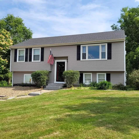 11 Jackson Brook Terrace Dover NH 03820