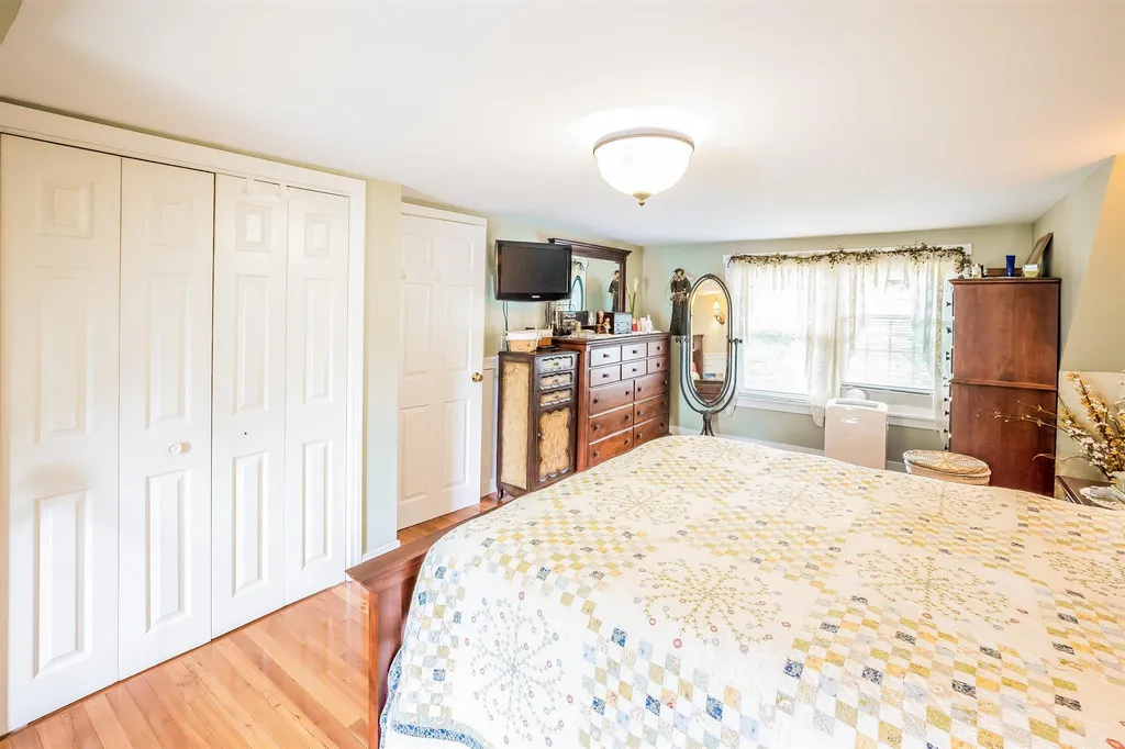 256 Lower Middle Road Lebanon ME 04027
