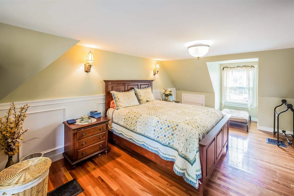 256 Lower Middle Road Lebanon ME 04027