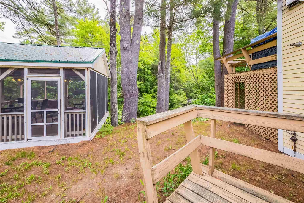 256 Lower Middle Road Lebanon ME 04027