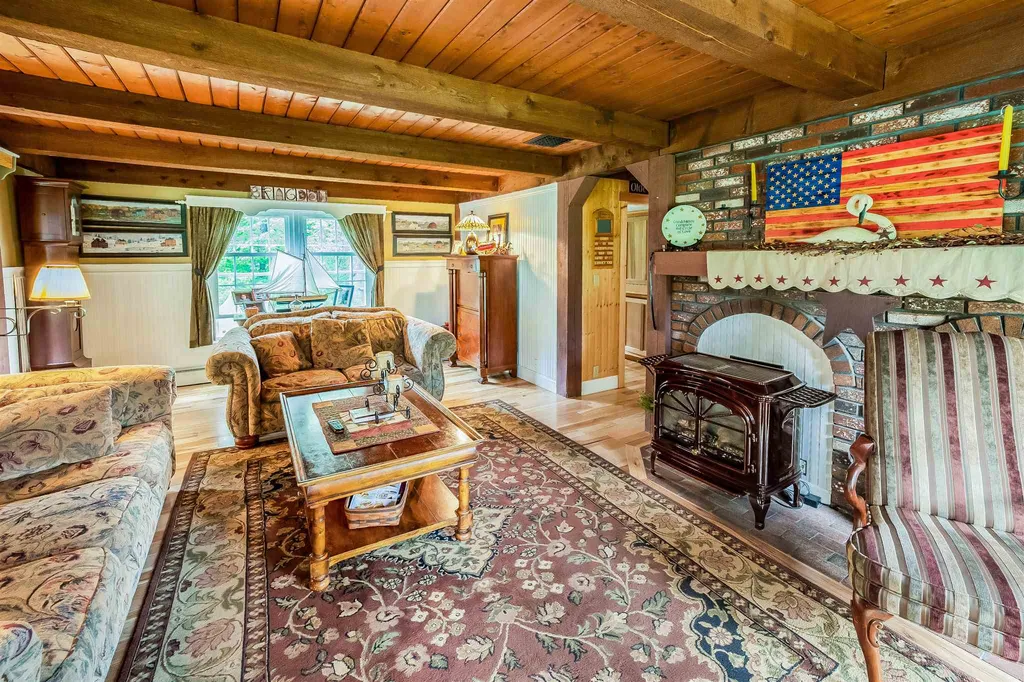 256 Lower Middle Road Lebanon ME 04027