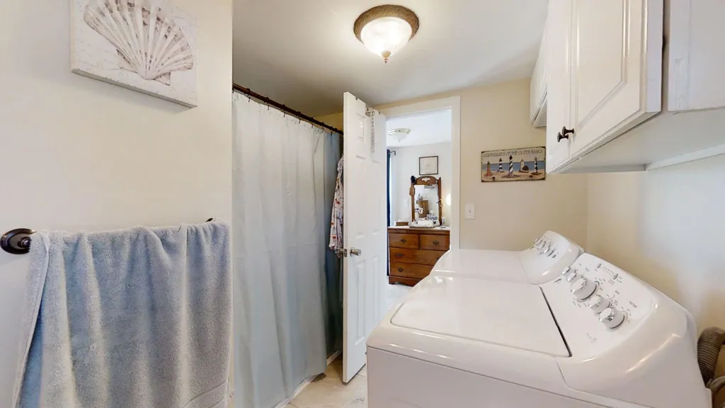 378 Elm Street Laconia NH 03246
