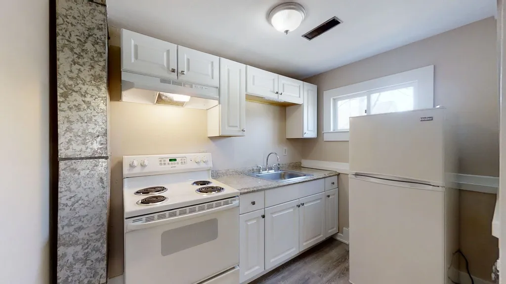 378 Elm Street Laconia NH 03246