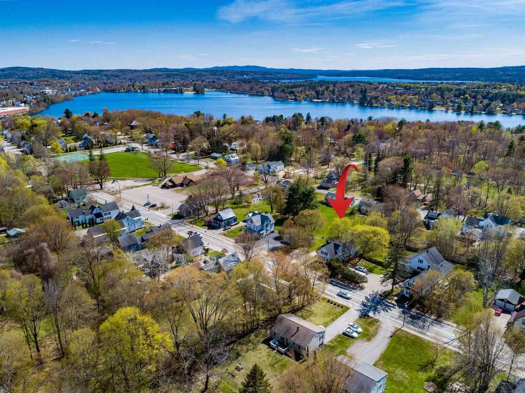 378 Elm Street Laconia NH 03246