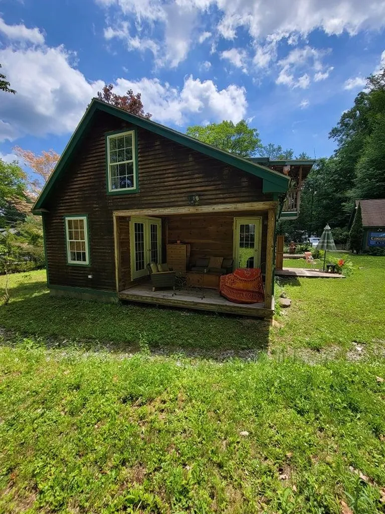 56 Squantum Road Jaffrey NH 03452