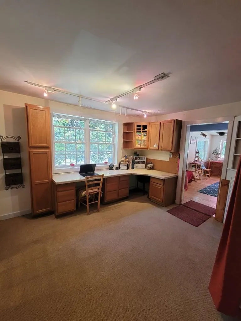 56 Squantum Road Jaffrey NH 03452
