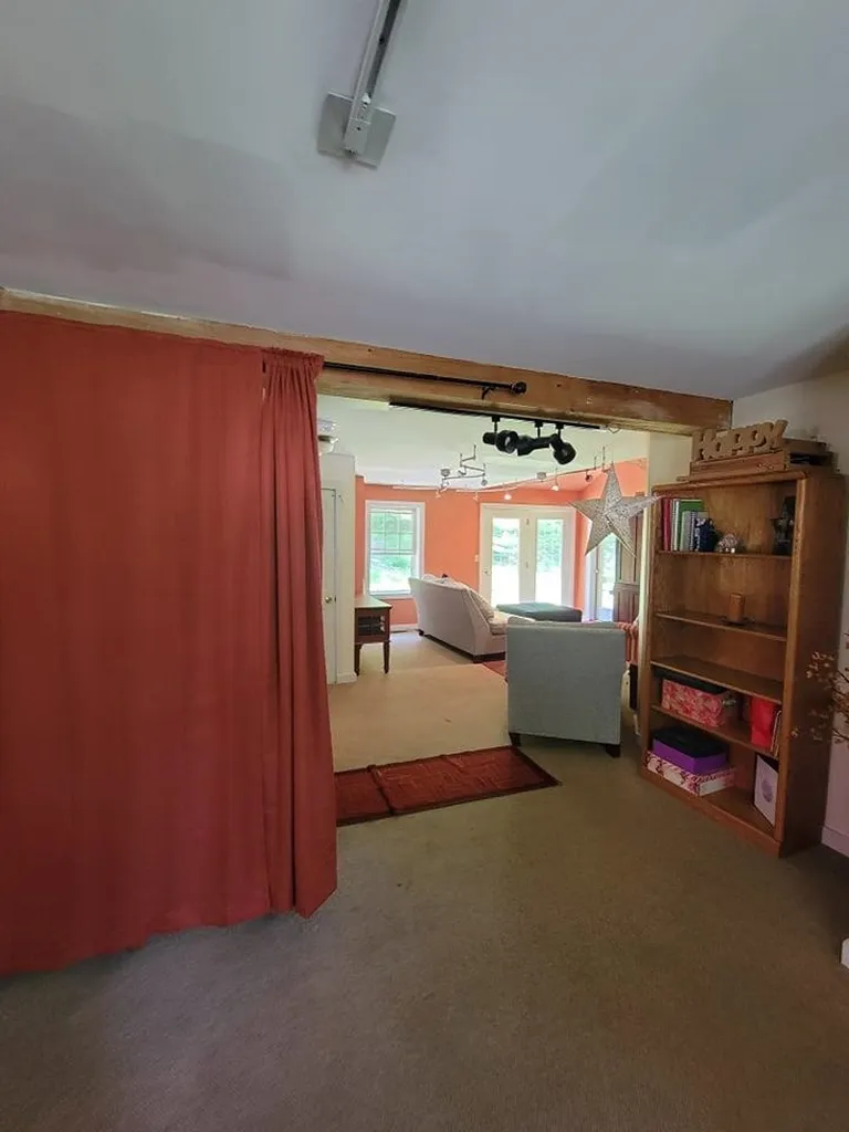56 Squantum Road Jaffrey NH 03452