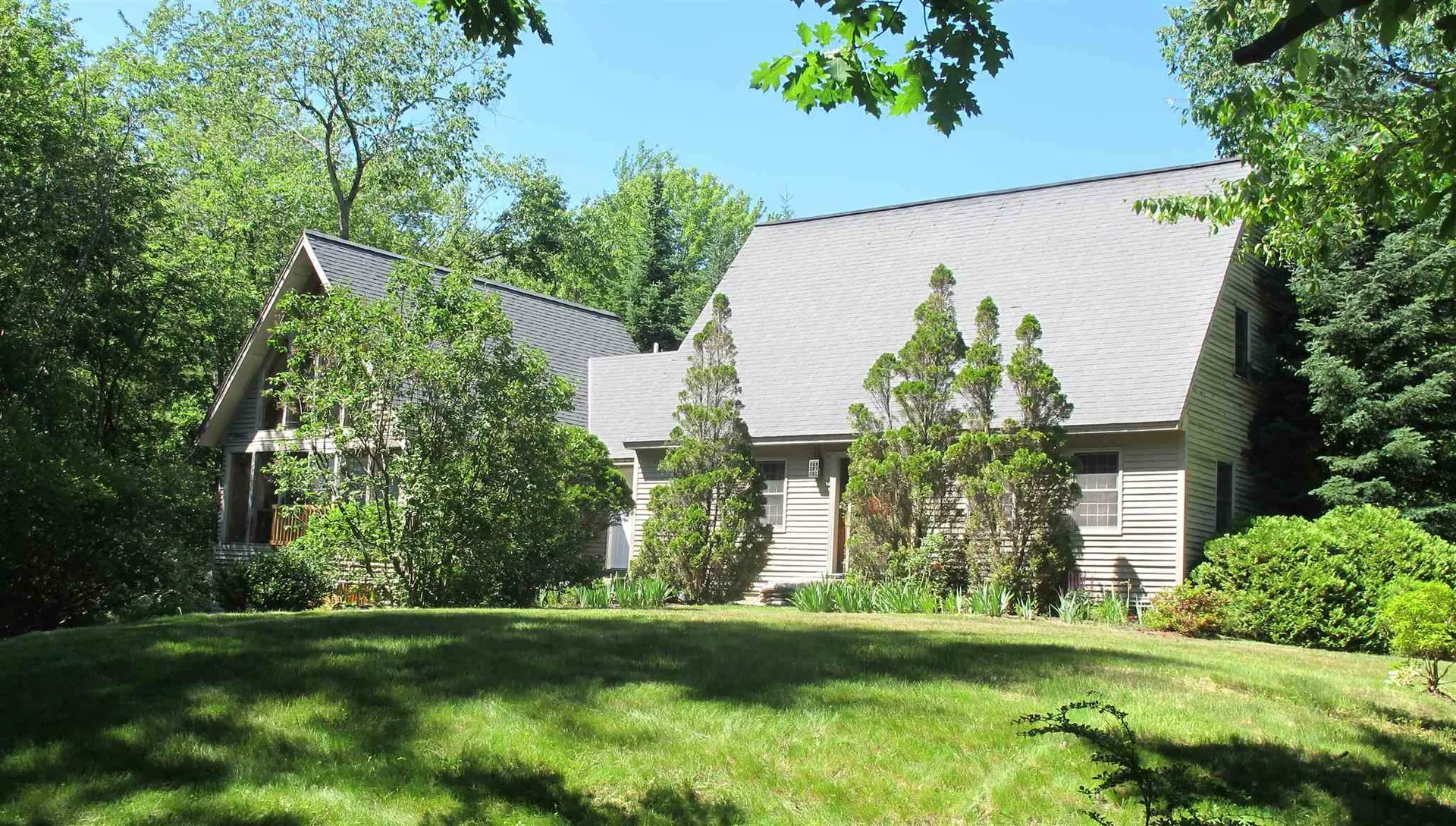 12 Edgewater Drive Barrington NH 03825