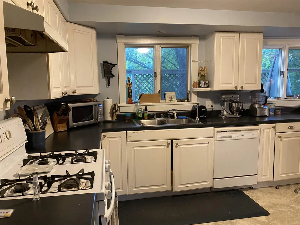 21 Brookside Drive Middlebury VT 05753