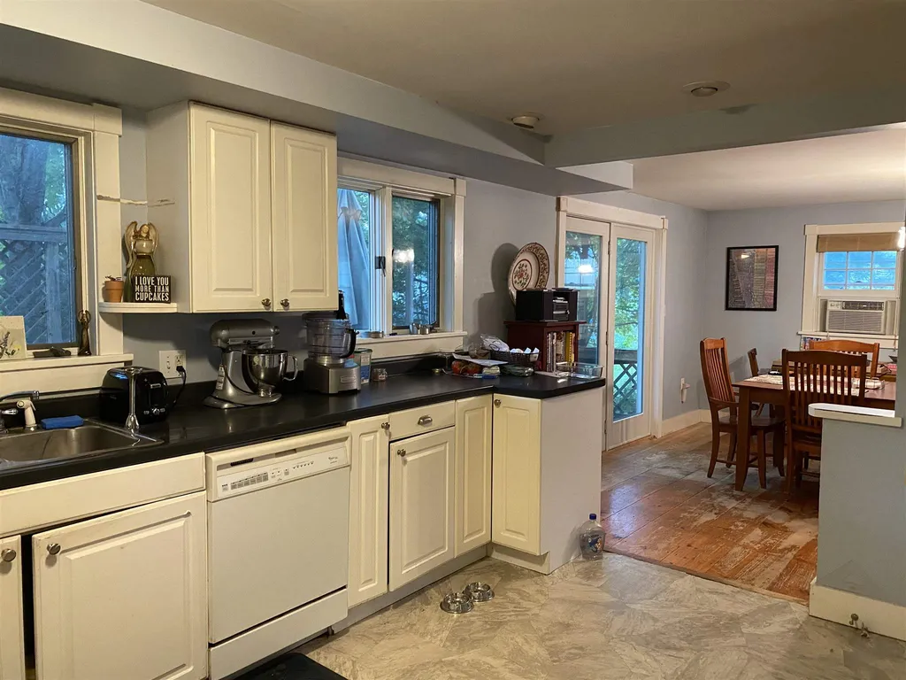 21 Brookside Drive Middlebury VT 05753