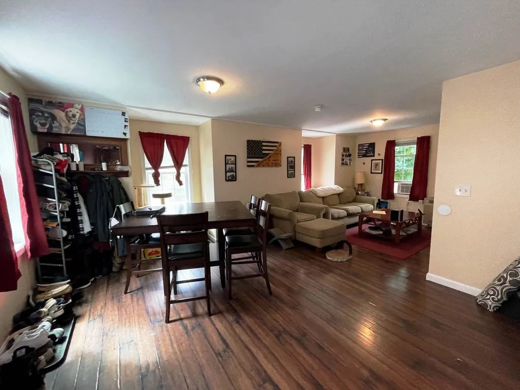 754 Sykes Mountain Avenue Hartford VT 05001
