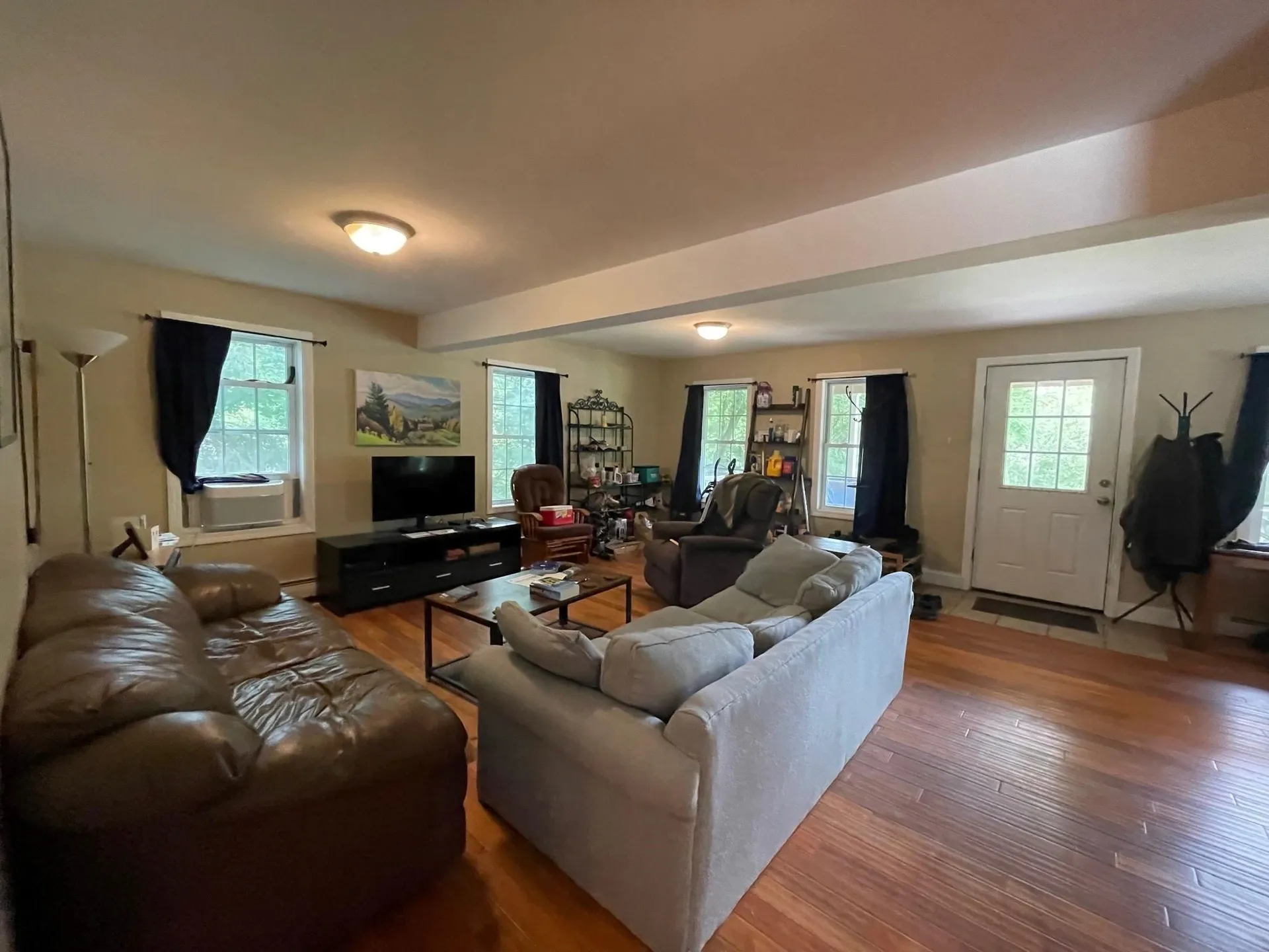 754 Sykes Mountain Avenue Hartford VT 05001