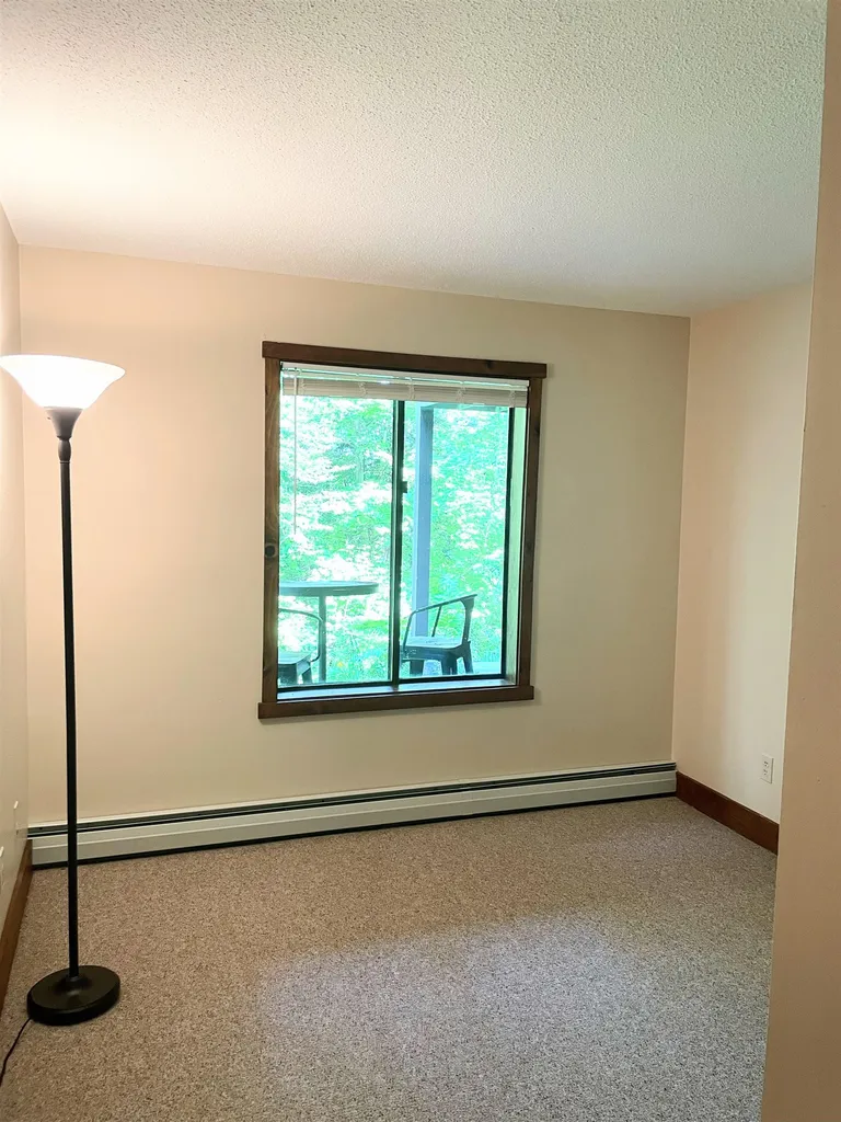 401 Old Quechee Road Hartford VT 05059