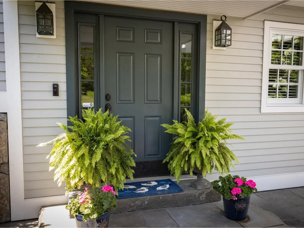 Charlotte VT 05445