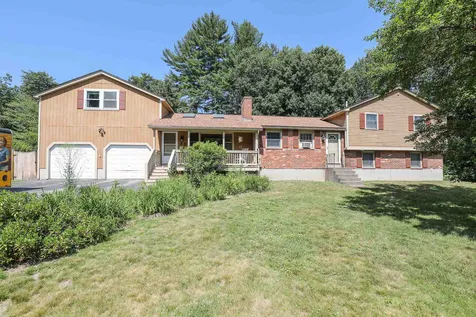25 Clay Street Merrimack NH 03054