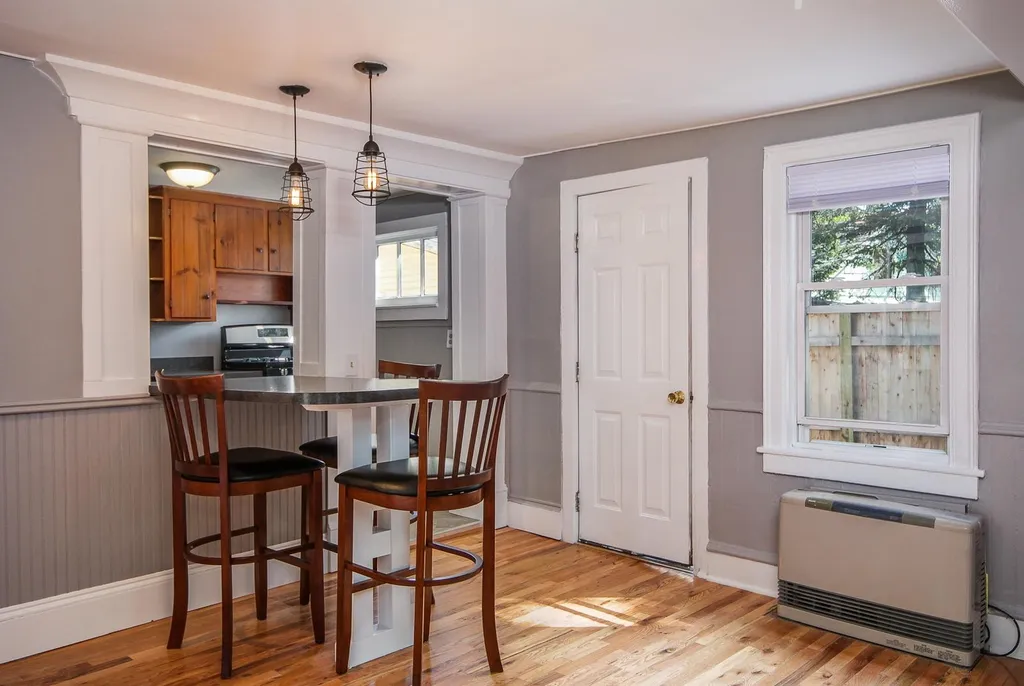 67 Chase Street Burlington VT 05401