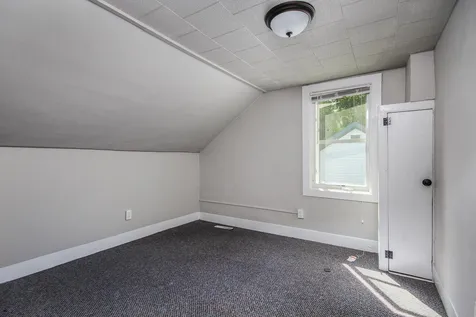 67 Chase Street Burlington VT 05401