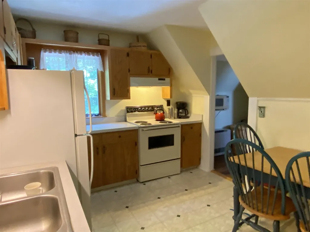 32 Old Cheshire Turnpike Walpole NH 03608