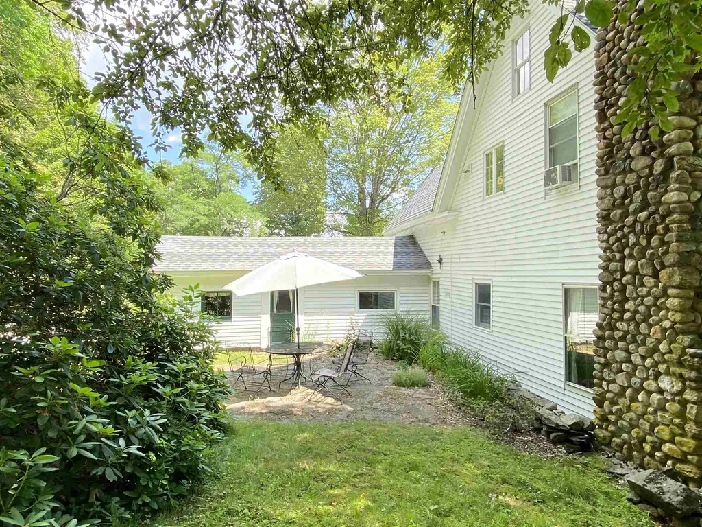 32 Old Cheshire Turnpike Walpole NH 03608