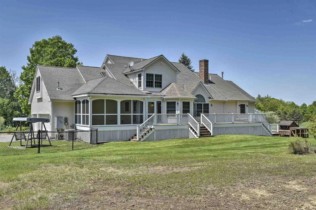 19 Moore Farm Road Keene NH 03431