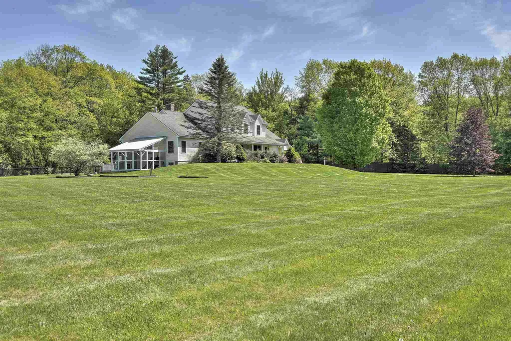 19 Moore Farm Road Keene NH 03431