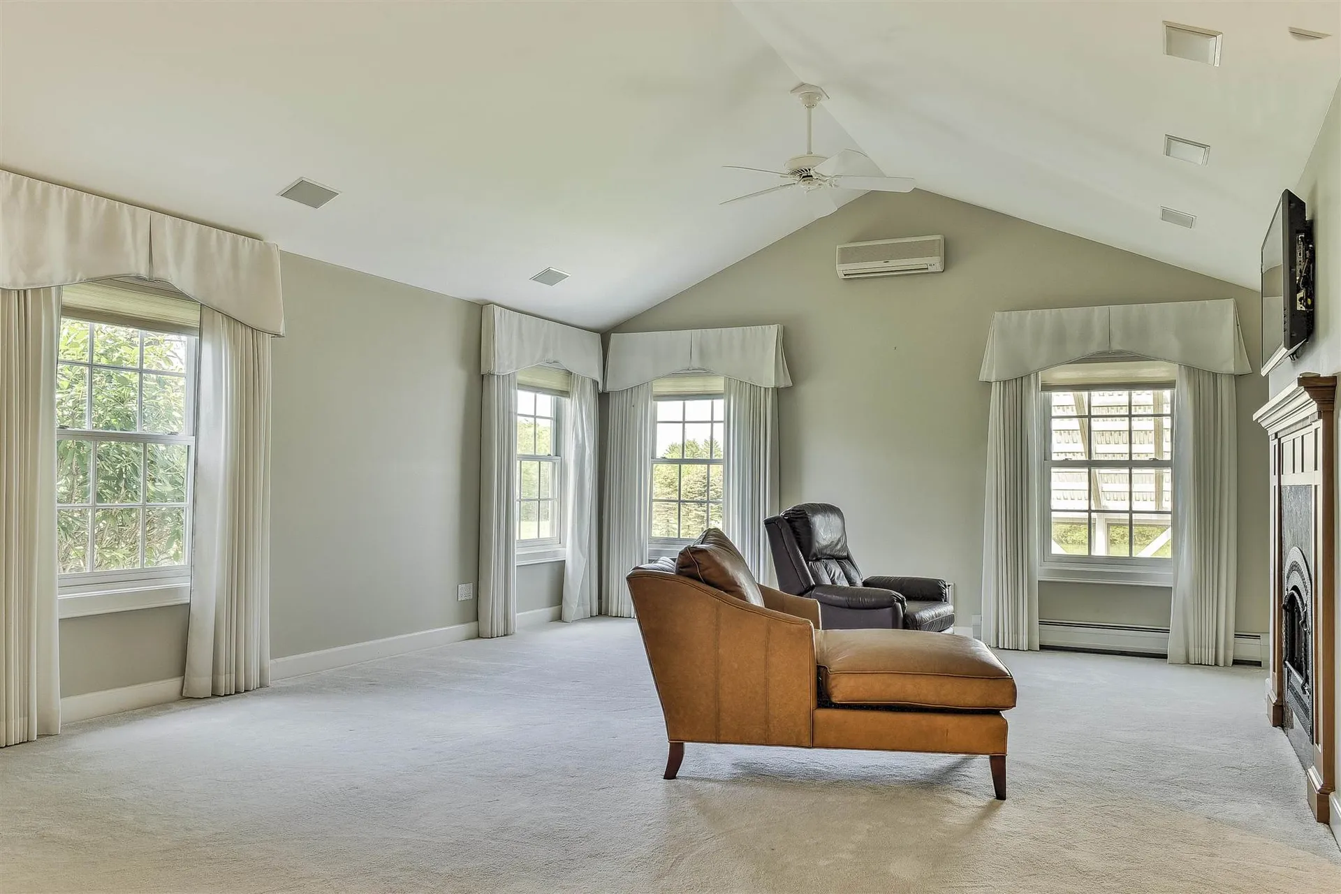 19 Moore Farm Road Keene NH 03431