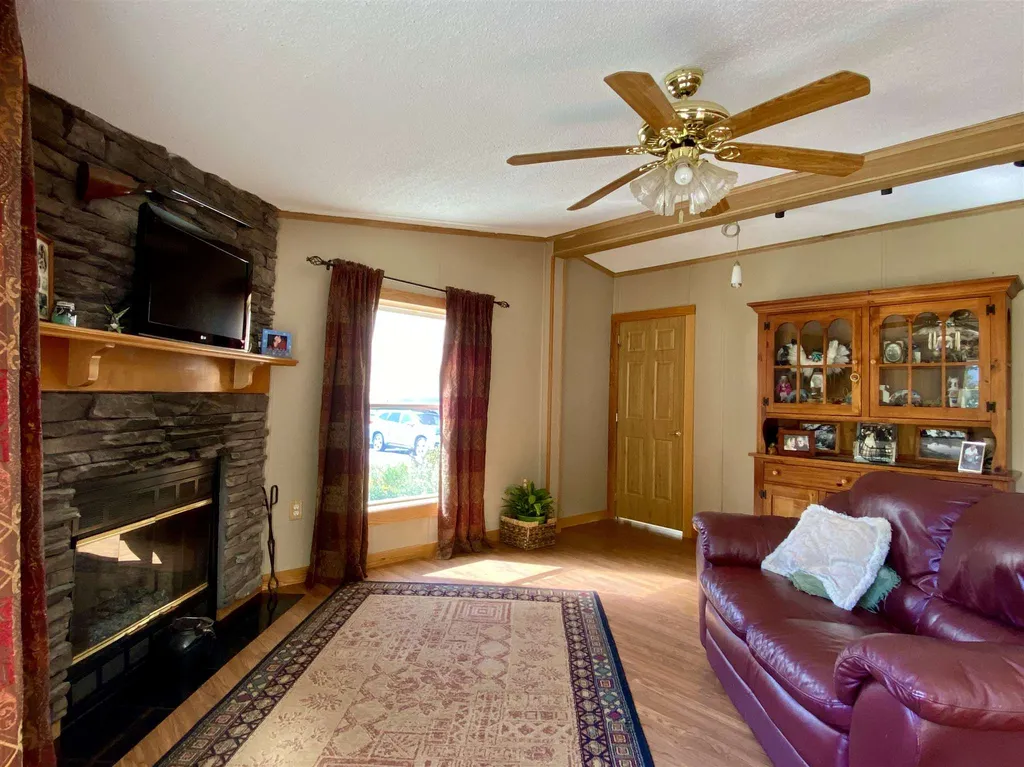 36 Stevens Street Enfield NH 03748