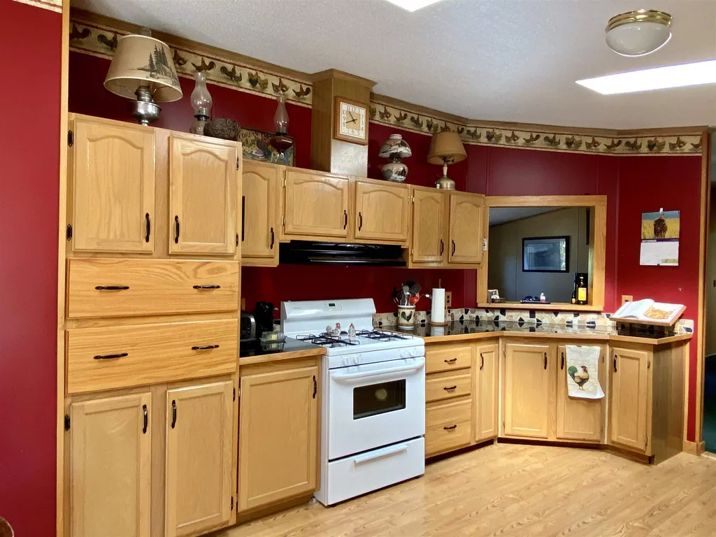 36 Stevens Street Enfield NH 03748