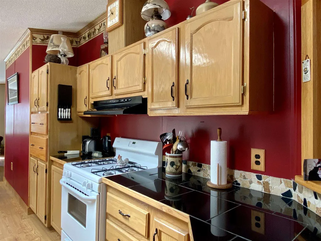 36 Stevens Street Enfield NH 03748