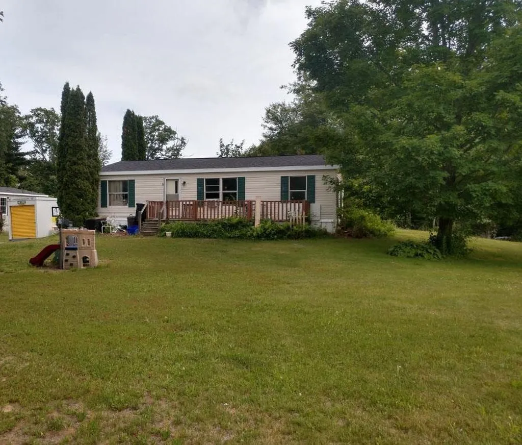 1 Moores Lane Seabrook NH 03874