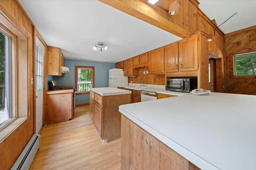 1640 Kelly Stand Road Sunderland VT 05250