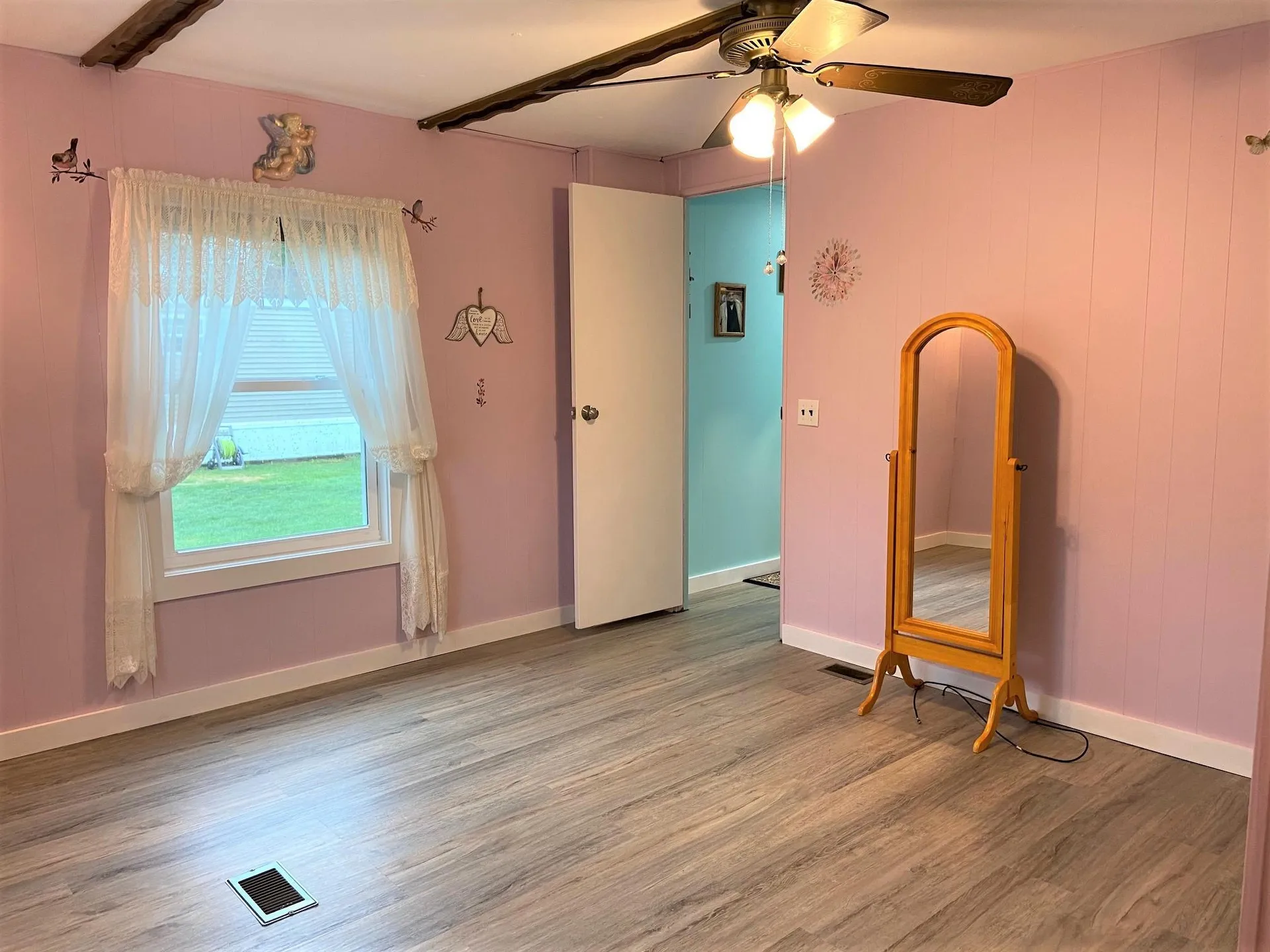 13 Rachael Place Claremont NH 03743